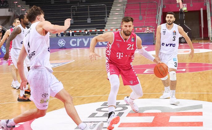 Leon Kratzer TB Bonn 21 , Telekom Baskets Bonn vs Hamburg Towers, Basketball, 1 Easy Credit Bundesliga, Matchday 16, 09 01 2022, Telekom Baskets Bonn vs Hamburg Towers, Basketball, 1 Easy Credit Bundesliga, Matchday 16, 09 01 2022, Photo EIBNER Joerg Niebergall Bonn Copyright: xJoergxNiebergall Eibner-Pressefox EP_JNL