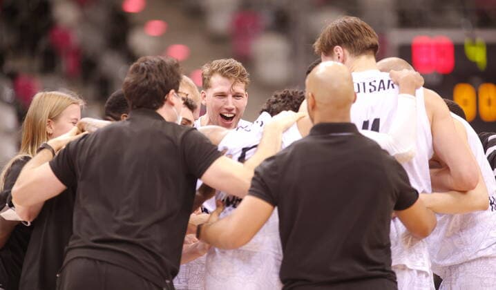 Team Hamburg Towers after victory vs Telekom Baskets Bonn easyCredit BBL 1 Bundesliga , season 2021 2022 , main round 16 matchday