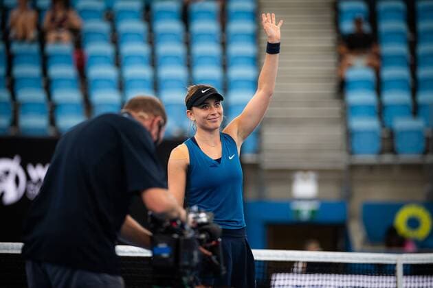 Mandatory Credit: Photo by Rob Prange Shutterstock (12750051o) Paula Badosa of Spain in action during the first round of the 2022 Sydney Tennis Classic WTA, Tennis Damen 500 tennis tournament 2022 Sydney Tennis Classic Day 1 - 10 Jan 2022 2022 Sydney Tennis Classic Day 1 - 10 Jan 2022  Copyright: xRobxPrange Shutterstockx 12750051o