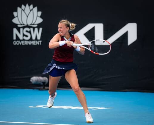 Mandatory Credit: Photo by Rob Prange Shutterstock (12750051r) Anett Kontaveit of Estonia in action during the first round of the 2022 Sydney Tennis Classic WTA, Tennis Damen 500 tennis tournament 2022 Sydney Tennis Classic Day 1 - 10 Jan 2022 2022 Sydney Tennis Classic Day 1 - 10 Jan 2022  Copyright: xRobxPrange Shutterstockx 12750051r