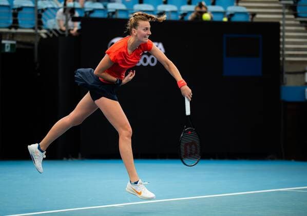 Mandatory Credit: Photo by Rob Prange Shutterstock (12750051az) Petra Kvitova of the Czech Republic in action during the first round of the 2022 Sydney Tennis Classic WTA, Tennis Damen 500 tennis tournament 2022 Sydney Tennis Classic Day 1 - 10 Jan 2022 2022 Sydney Tennis Classic Day 1 - 10 Jan 2022  Copyright: xRobxPrange Shutterstockx 12750051az