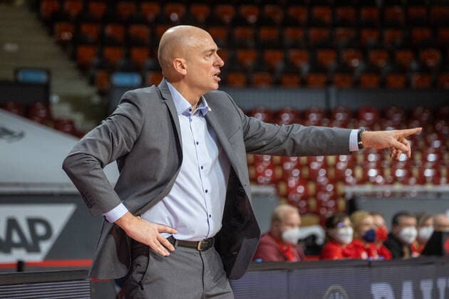 Chemnitz coach Rodrigo PASTORE basketball, FC Bayern Chemnitz, on 9 01 2022, Basketball Bundesliga, FC Bayern Munich Basketball Niners Chemnitz, season 2021 2022, in Munich, A U D I D O M E, Germany Source Copyright Credit Oryk HAIST xx