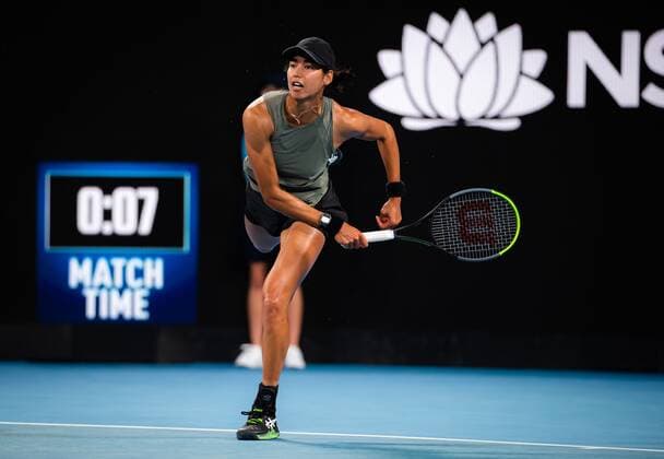 Mandatory Credit: Photo by Rob Prange Shutterstock (12750051ds) Astra Sharma of Australia in action during the first round of the 2022 Sydney Tennis Classic WTA, Tennis Damen 500 tennis tournament 2022 Sydney Tennis Classic Day 1 - 10 Jan 2022 2022 Sydney Tennis Classic Day 1 - 10 Jan 2022  Copyright: xRobxPrange Shutterstockx 12750051ds