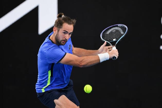 SYDNEY, AUSTRALIA - JANUARY 11: Viktor Durasovic of Norway plays a backhand during the Sydney Classic Tennis match between Viktor Durasovic of Norway and Andy Murray of Great Britain at Ken Rosewall Arena on January 11, 2022 in Sydney, Australia. (Photo by Steven Markham Icon Sportswire) TENNIS: JAN 11 Sydney Classic Icon2201110016