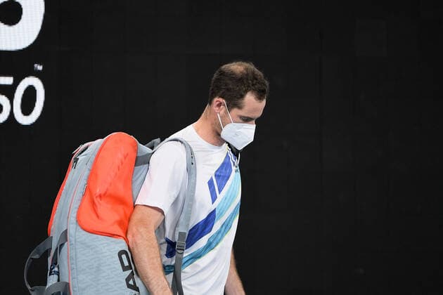 SYDNEY, AUSTRALIA - JANUARY 11: Andy Murray of Great Britain walks onto court during the Sydney Classic Tennis match between Viktor Durasovic of Norway and Andy Murray of Great Britain at Ken Rosewall Arena on January 11, 2022 in Sydney, Australia. (Photo by Steven Markham Icon Sportswire) TENNIS: JAN 11 Sydney Classic Icon2201110001