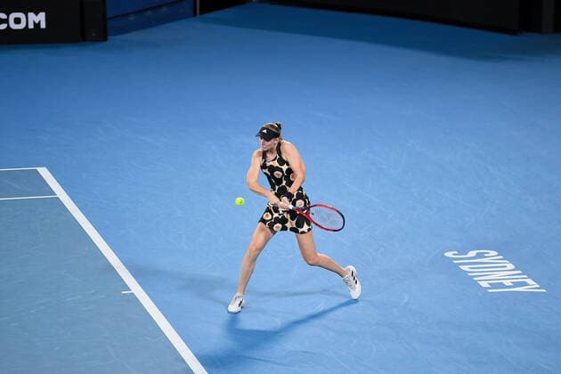 SYDNEY, AUSTRALIA - JANUARY 11: Elena Rybakina of Kazakhstan plays a backhand during the Sydney Classic Tennis match between Emma Raducanu of Great Britain and Elena Rybakina of Kazakhstan at Ken Rosewall Arena on January 11, 2022 in Sydney, Australia. (Photo by Steven Markham Icon Sportswire) TENNIS: JAN 11 Sydney Classic Icon2201110109