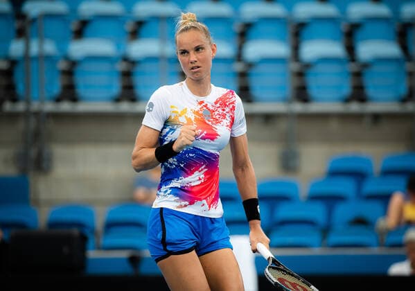January 10, 2022, SYDNEY, AUSTRALIA: Arantxa Rus of the Netherlands in action during the first round of the 2022 Sydney Tennis Classic WTA, Tennis Damen 500 tennis tournament against Petra Kvitova of the Czech Republic SYDNEY AUSTRALIA - ZUMAa181 20220110_zaa_a181_054 Copyright: xRobxPrangex