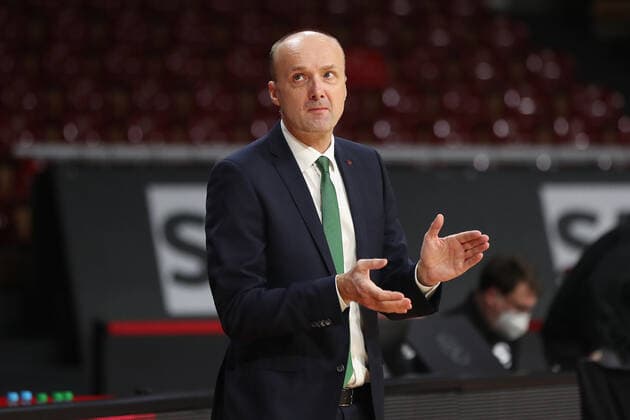 Jure Zdovc BC Zalgiris Kaunas, head coach claps GER, FC Bayern Basketball vs BC Zalgiris Kaunas, basketball, EuroLeague, 2021 2022 season, 11 01 2022, GER, FC Bayern Basketball vs BC Zalgiris Kaunas, basketball, EuroLeague, 2021 2022 season, 11 01 2022, Munich Copyright: xEIBNER MarcelxEngelbrechtx EP_EER