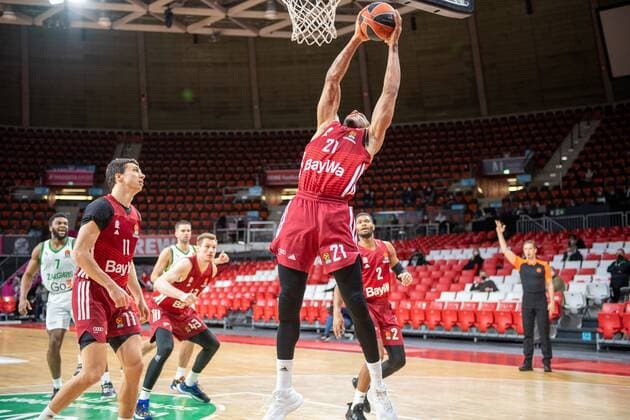 Vladimir Lucic 11 FC Bayern , Augustine Rubit 21 FC Bayern , FC Bayern Basketball vs Zalgiris Kaunas, Euroleague, 11 01 2022 Muenchen Bayern Germany Copyright: xkolbert-press UlrichxGamelx