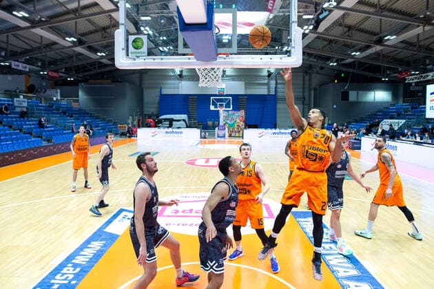 Basketball, 2. BL, ProA, Medipolis SC Jena - wiha Panthers Schwenningen