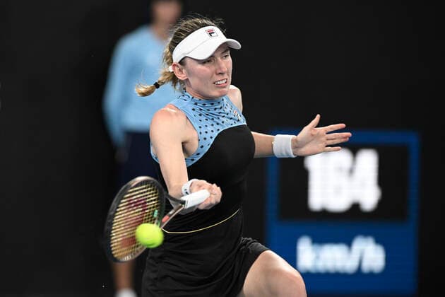 12th January 2022: Ken Rosewall Arena, Sydney Olympic Park, Sydney, Australia; Sydney Tennis Classic, Day 4: Ekaterina Alexandrova of Russia hits a forehand to Garbine Muguruza of Spain  ActionPlus12355613 NigelxOwen