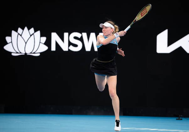January 12, 2022, SYDNEY, AUSTRALIA: Ekaterina Alexandrova of Russia in action during the second round of the 2022 Sydney Tennis Classic WTA, Tennis Damen 500 tennis tournament against Garbine Muguruza of Spain SYDNEY AUSTRALIA - ZUMAa181 20220112_zaa_a181_062 Copyright: xRobxPrangex