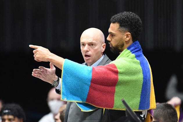 Rodrigo Pastore coach, head coach, Niners Chemnitz left and Trent Lockett Niners Chemnitz right , Niners Chemnitz vs BG Goettingen, easycredit Basketball Bundesliga, 12 01 2022 Niners Chemnitz vs BG Goettingen, easycredit Basketball Bundesliga, 12 01 2022 Chemnitz Copyright: xBertxHarzer xEibner-xPressefotox
