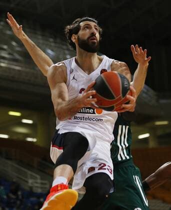 Greece Basketball Euroleague Panathinaikos - CSKA 6739760 12.01.2022 CSKA s Tornike Shengelia prepares to score during the Euroleague basketball match between Panathinaikos Athens and CSKA Moscow, in Athens, Greece. Mikhail Serbin Sputnik Athens Greece  Copyright: xMikhailxSerbinx