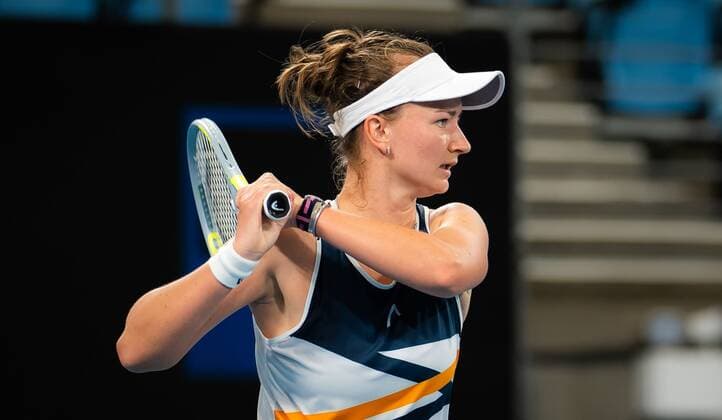 Mandatory Credit: Photo by Rob Prange Shutterstock (12751288bw) Barbora Krejcikova of the Czech Republic in action during the quarter-final of the 2022 Sydney Tennis Classic WTA, Tennis Damen 500 tennis tournament Sydney Tennis Classic, Day 4, Tennis, Olympic Park, Sydney, Australia - 13 Jan 2022 Sydney Tennis Classic, Day 4, Tennis, Olympic Park, Sydney, Australia - 13 Jan 2022 Copyright: xRobxPrange Shutterstockx 12751288bw