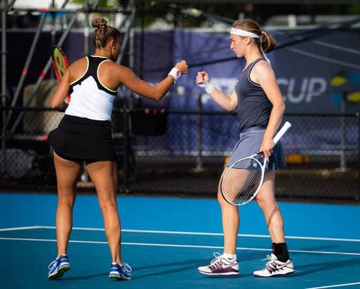Mandatory Credit: Photo by Rob Prange Shutterstock (12751288cr) Vivian Heisen of Germany & Panna Udvardy of Hungary playing doubles at the 2022 Sydney Tennis Classic WTA, Tennis Damen 500 tennis tournament Sydney Tennis Classic, Day 4, Tennis, Olympic Park, Sydney, Australia - 13 Jan 2022 Sydney Tennis Classic, Day 4, Tennis, Olympic Park, Sydney, Australia - 13 Jan 2022 Copyright: xRobxPrange Shutterstockx 12751288cr