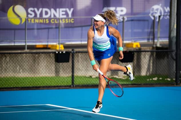 Mandatory Credit: Photo by Rob Prange Shutterstock (12751288cm) Nicole Melichar-Martinez of the United States playing doubles at the 2022 Sydney Tennis Classic WTA, Tennis Damen 500 tennis tournament Sydney Tennis Classic, Day 4, Tennis, Olympic Park, Sydney, Australia - 13 Jan 2022 Sydney Tennis Classic, Day 4, Tennis, Olympic Park, Sydney, Australia - 13 Jan 2022 Copyright: xRobxPrange Shutterstockx 12751288cm