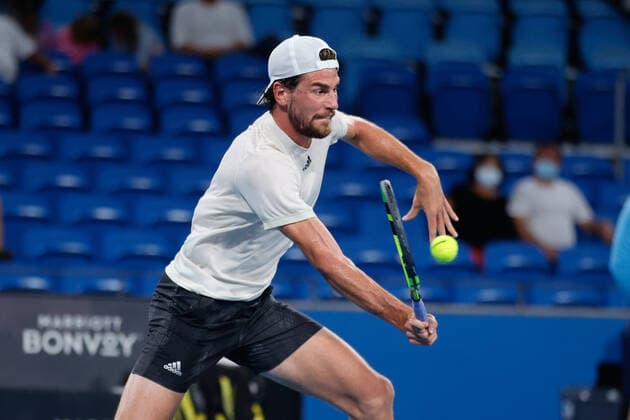 Tennis, ATP-Turnier in Sydney Maxime Cressy of USA plays a backhand against Daniel Evans of Great Britain in the Quarter Final match during the Sydney Tennis Classic 2022 at Sydney Olympic Park Tennis Centre, Sydney, Australia on 13 January 2022. Copyright: xPeterxDovganx 30470551