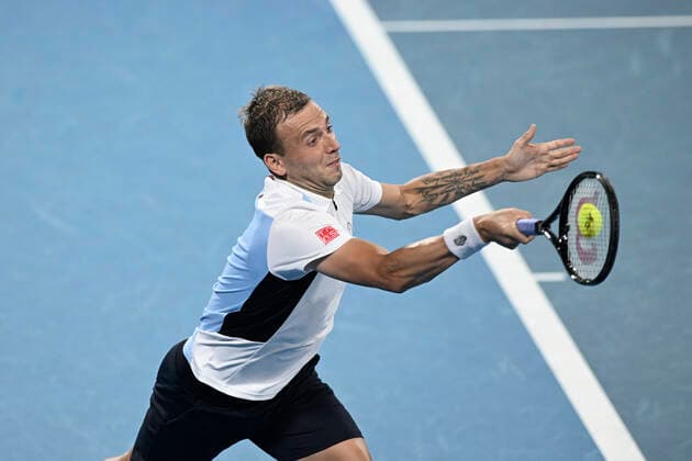13th January 2022: Ken Rosewall Arena, Sydney Olympic Park, Sydney, Australia; Sydney Tennis Classic, Day 5: Daniel Evans of Great Britain hits a forehand to Maxime Cressy of USA  ActionPlus12355935 NigelxOwen