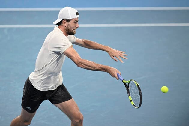 13th January 2022: Ken Rosewall Arena, Sydney Olympic Park, Sydney, Australia; Sydney Tennis Classic, Day 5: Maxime Cressy of USA hits a forehand to Daniel Evans of Great Britain  ActionPlus12355937 NigelxOwen