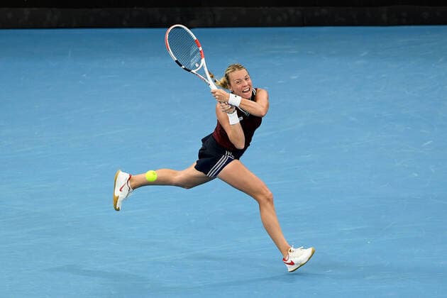 SYDNEY, AUSTRALIA - JANUARY 14: Anett Kontaveit of Estonia plays a backhand during the Sydney Classic Tennis match between Barbora Krejcikova of the Czech Republic and Anett Kontaveit of Estonia at Ken Rosewall Arena on January 14, 2022 in Sydney, Australia. (Photo by Steven Markham Icon Sportswire) TENNIS: JAN 14 Sydney Classic Icon2201140036