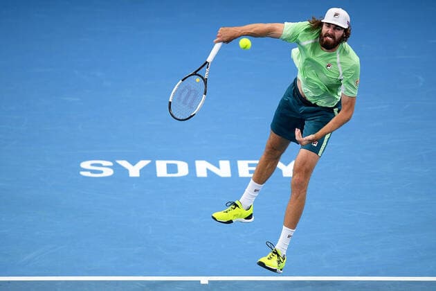 SYDNEY TENNIS CLASSIC, Reilly Opelka of the USA serves during his semi final match against Andy Murray of Great Britain on Day 5 of the Sydney Tennis Classic at Sydney Olympic Park in Sydney, Friday, January 14, 2022. ( NO ARCHIVING, EDITORIAL USE ONLY, NO USE IN BOOKS WITHOUT CONSENT SYDNEY NSW AUSTRALIA  Copyright: xDANxHIMBRECHTSx 20220114001613286618