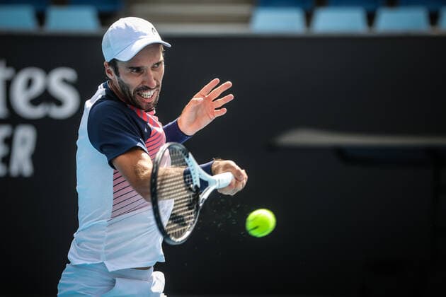 January 14, 2022: Mikhail Kukushkin of Kazakhstan beats Ernesto Escobedo of USA on day 5 of 2022 Australian Open Qualifying at Melbourne Park on January 14, 2022 in Melbourne, Australia. - ZUMAp121 20220114_zsp_p121_068 Copyright: xChrisxPutnamx