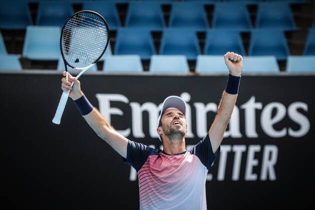January 14, 2022: Mikhail Kukushkin of Kazakhstan beats Ernesto Escobedo of USA on day 5 of 2022 Australian Open Qualifying at Melbourne Park on January 14, 2022 in Melbourne, Australia. - ZUMAp121 20220114_zsp_p121_070 Copyright: xChrisxPutnamx