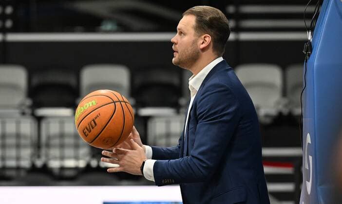14 01 2022 Basketball Season 2021 2022 2 Bundesliga Pro A 19 Matchday Nürnberg Falcons Basketball Club NBC RASTA Vechta Vytautas Buzas Coach Headcoach Nürnberg Falcons BC NBC
