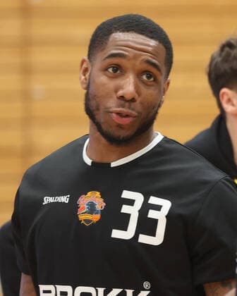 Demarkus Stuckey Schwenningen 5 , newcomer, playmaker, VfL Sparkassenstars Bochum vs wiha Panthers Schwenningen, Basketball, 2 Bundesliga, 19 Spieltag, 14 01 2022, VfL Sparkassenstars Bochum vs wiha Panthers Schwenningen, Basketball, 2 Bundesliga, 19 Spieltag, 14 01 2022, Foto EIBNER Joerg Niebergall Bochum Copyright: xJoergxNiebergall Eibner-Pressefox EP_JNL