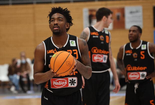 Leandre Clark Schwenningen 23 , VfL Sparkassenstars Bochum vs wiha Panthers Schwenningen, Basketball, 2 Bundesliga, 19 Spieltag, 14 01 2022, VfL Sparkassenstars Bochum vs wiha Panthers Schwenningen, Basketball, 2 Bundesliga, 19 Spieltag, 14 01 2022, Photo EIBNER Joerg Niebergall Bochum Copyright: xJoergxNiebergall Eibner-Pressefox EP_JNL