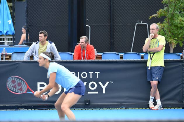Caroline Garcia (Fra) and her coach Bertrand Perret TENNIS : Australian Open 2022 AntoineCouvercelle Panoramic 