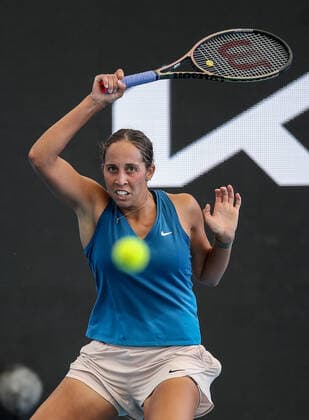 ADELAIDE INTERNATIONAL 2 FINAL, Madison Keys of the USA in her match against Alison Riske of the USA during the Adelaide International 2 Women?s Final in Adelaide, Saturday, January 15, 2022. ( NO ARCHIVING, EDITORIAL USE ONLY, NO USE IN BOOKS WITHOUT CONSENT ADELAIDE SA AUSTRALIA  Copyright: xMATTxTURNERx 20220115001613553404