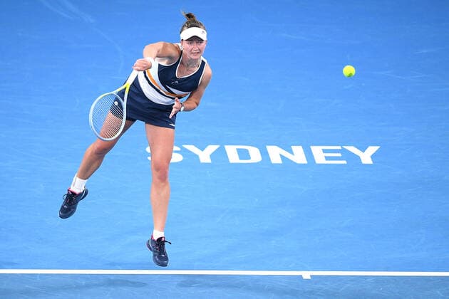 SYDNEY TENNIS CLASSIC, Barbora Krejcikova of the Czech Republic serves during the Women?s Final match against Paula Badosa of Spain on Day 6 of the Sydney Tennis Classic at Sydney Olympic Park in Sydney, Saturday, January 15, 2022. ( NO ARCHIVING, EDITORIAL USE ONLY, NO USE IN BOOKS WITHOUT CONSENT SYDNEY NSW AUSTRALIA  Copyright: xDANxHIMBRECHTSx 20220115001613554255