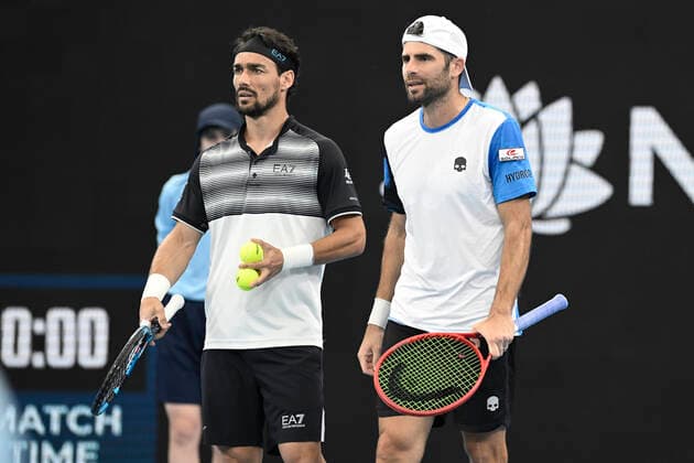 15th January 2022: Ken Rosewall Arena, Sydney Olympic Park, Sydney, Australia; Sydney Tennis Classic, Day 7 Mens Doubles Final: doubles pair Simone Bolelli and Fabio Fognini of Italy discuss tactics in their match against doubles pair John Peers of Australia and Filip Polasek of Slovakia  ActionPlus12356189 NigelxOwen
