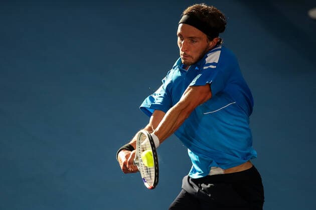 ADELAIDE INTERNATIONAL 2 FINAL, Arthur Rinderknech of France in his match against Thanasi Kokkinakis of Australia during the Adelaide International 2 Mens Final in Adelaide, Saturday, January 15, 2022. ( NO ARCHIVING, EDITORIAL USE ONLY, NO USE IN BOOKS WITHOUT CONSENT ADELAIDE SA AUSTRALIA  Copyright: xMATTxTURNERx 20220115001613562356