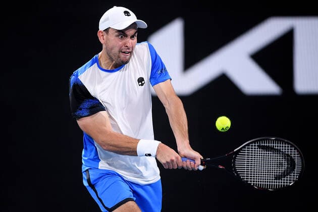 SYDNEY TENNIS CLASSIC, Aslan Karatsev of Russia during the Men?s Final against Andy Murray of Great Britain on Day 6 of the Sydney Tennis Classic at Sydney Olympic Park in Sydney, Saturday, January 15, 2022. ( NO ARCHIVING, EDITORIAL USE ONLY, NO USE IN BOOKS WITHOUT CONSENT SYDNEY NSW AUSTRALIA  Copyright: xDANxHIMBRECHTSx 20220115001613567336