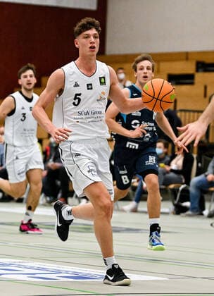 15 01 2022, xpsx, Basketball 2 Bundesliga Pro B, White Wings Hanau Dresden Titans v l Niklas Krause Hanau Hanau Hessen Germany DEU