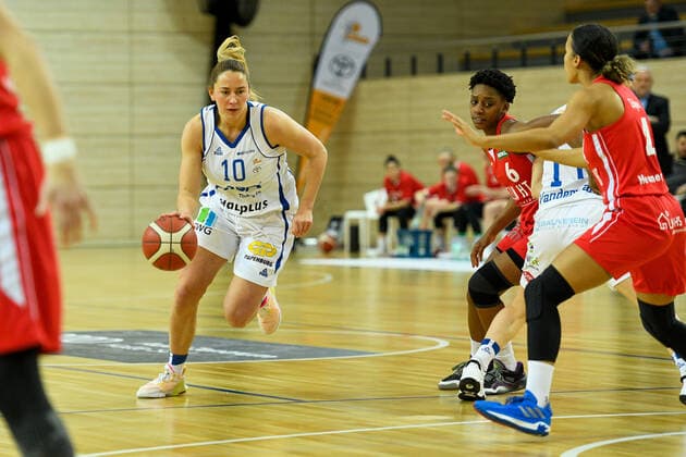 Halle, Germany 15 January 2022 1 BBL Women 2021 2022 Gisa Lions SV Halle vs Herne Barbora Kasparkova Halle SWH arena Saxony Anhalt Copyright: xFotostandx xxBallaschx