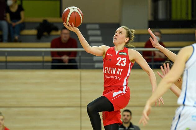 Halle, Germany 15 January 2022 1 BBL Women 2021 2022 Gisa Lions SV Halle vs Herne Jelena Vucetic Herne SWH arena Sachsen Anhalt Copyright: xFotostandx xxBallaschx