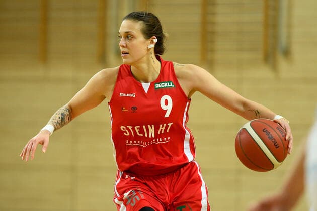 Halle, Germany 15 January 2022 1 BBL Women 2021 2022 Gisa Lions SV Halle vs Herne Kristina Topuzovic Herne SWH arena Sachsen Anhalt Copyright: xFotostandx xxBallaschx