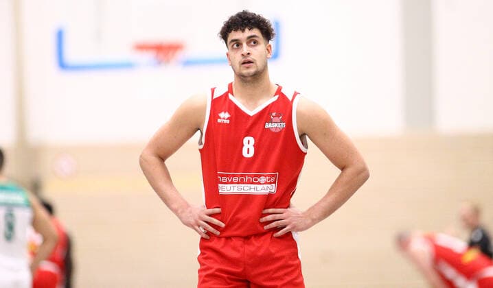 Basketball, 1 Regionalliga Nord, 16 Matchday, TSG Bergedorf Stargazers Rot Weiss Cuxhaven Baskets 76 63 , Marc Klesper Cuxhaven Neuallermöhe Hamburg