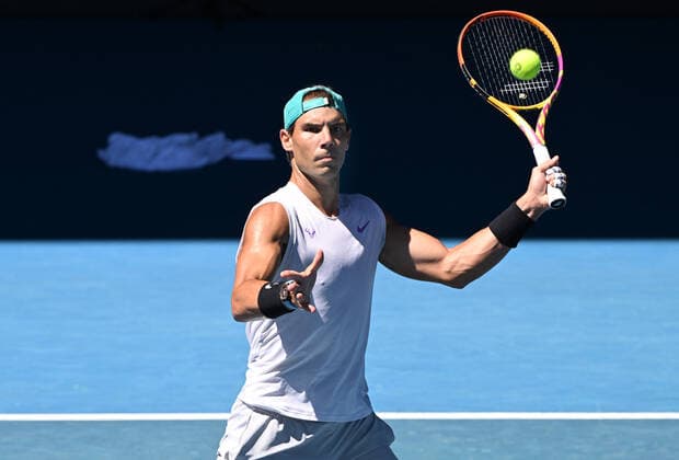 TENNIS AUSTRALIAN OPEN PRACTICE, Rafael Nadal of Spain is seen during a practice session ahead of the Australian Open, at Melbourne Park in Melbourne, Sunday, January 16, 2022. ( NO ARCHIVING, EDITORIAL USE ONLY, NO USE IN BOOKS WITHOUT CONSENT MELBOURNE VIC AUSTRALIA  Copyright: xDAVExHUNTx 20220116001613781048