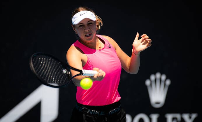 January 16, 2022, MELBOURNE, AUSTRALIA: Amanda Anisimova of the United States during practice ahead of the 2022 Australian Open Grand Slam tennis tournament MELBOURNE AUSTRALIA - ZUMAa181 20220116_zaa_a181_049 Copyright: xRobxPrangex