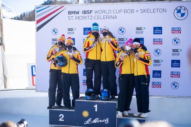 Bobsleigh, WC and European Championships St. Moritz, womens double, award ceremonies after German triple victory