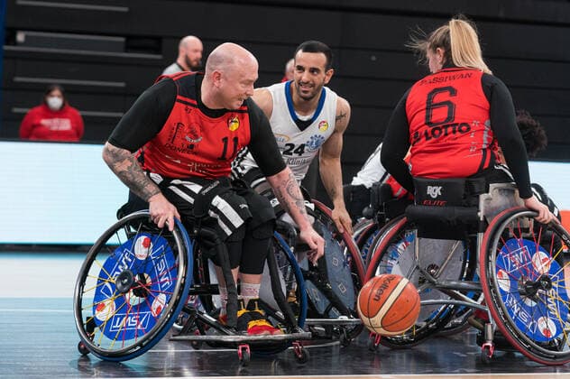 Wheelchair Basketball Bundesliga, Hamburg 16 01 2022 Wheelchair Basketball Bundesliga, BG Baskets Hamburg vs Doneck Dolphins Trier, Dirk Passiwan 11 Doneck Dolphins Trier Copyright: xBEAUTIFULxSPORTS Mohwinkelx