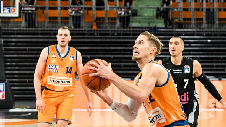 GER, BBL, ratiopharm ulm vs medi Bayreuth 16 01 2022, ratiopharm arena, New Ulm, GER, BBL, ratiopharm ulm vs medi Bayreuth, in picture Thomas Klepeisz Ulm, 22 nordphotoxGmbHx xHafner nph00200