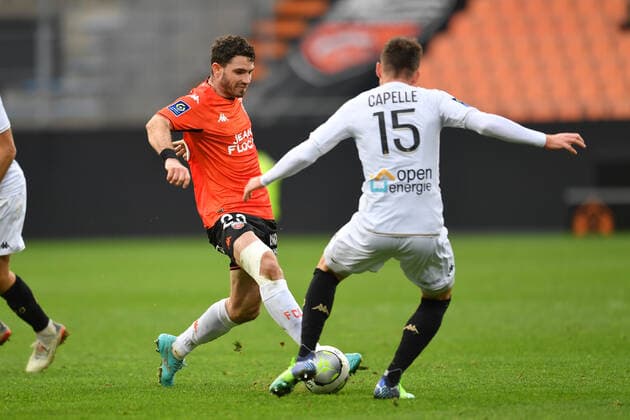 Monconduit Thomas (FC Lorient) FOOTBALL : Lorient vs Angers - Ligue 1 - 16 01 2022 Pano92 Panoramic 