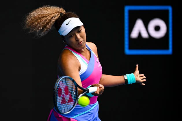 TENNIS AUSTRALIAN OPEN, Naomi Osaka of Japan plays a shot during her first Round Women s singles match against Camila Osorio of Colombia on Day 1 of the Australian Open, at Melbourne Park, in Melbourne, Monday, January 17, 2022. ( NO ARCHIVING, EDITORIAL USE ONLY, NO USE IN BOOKS WITHOUT CONSENT MELBOURNE VIC AUSTRALIA  Copyright: xDAVExHUNTx 20220117001614105768