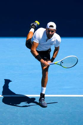 TENNIS AUSTRALIAN OPEN, Matteo Berrettini of Italy plays a shot during his first Round Men s singles match against Brandon Nakashima of the United States on Day 1 of the Australian Open, at Melbourne Park, in Melbourne, Monday, January 17, 2022. ( NO ARCHIVING, EDITORIAL USE ONLY, NO USE IN BOOKS WITHOUT CONSENT MELBOURNE VIC AUSTRALIA  Copyright: xDEANxLEWINSx 20220117001614125722